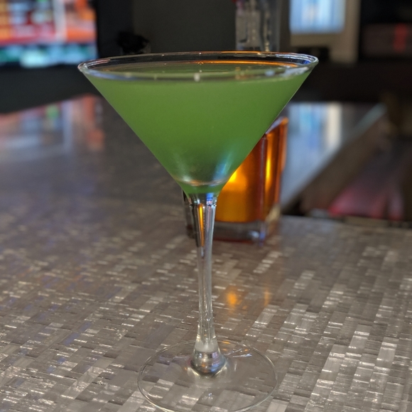 Meet your Posher, Ava - Picture 1 of 1